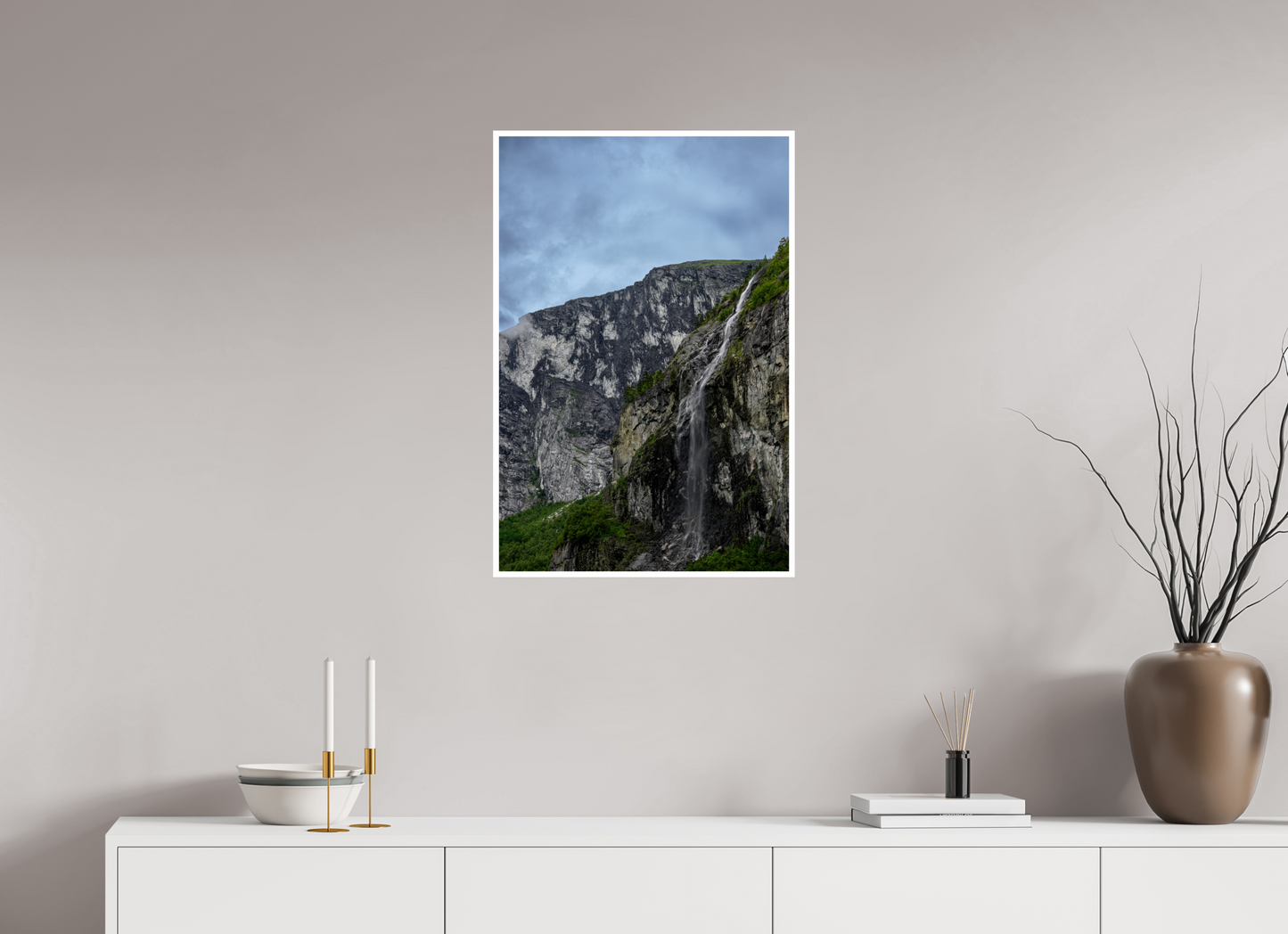 50 x 75 cm, Hahnemühle FineArt Baryta (print only) 1 cm white border Valley of Cascades